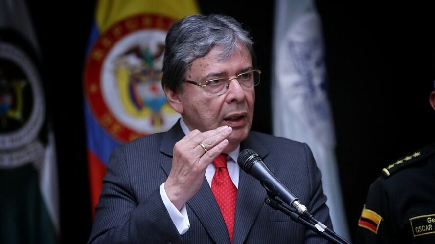 El ministro de Defensa, Carlos Holmes Trujillo, entregó un balance sobre el trabajo de su cartera durante los dos últimos años. Foto: Colprensa / Camila Díaz