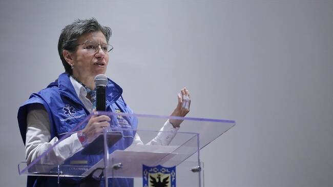 Claudia López solicitó que la reapertura del sector de la construcción y la manufactura no se haga de manera simultánea sino gradual, secuencial y segura. Foto: Colprensa