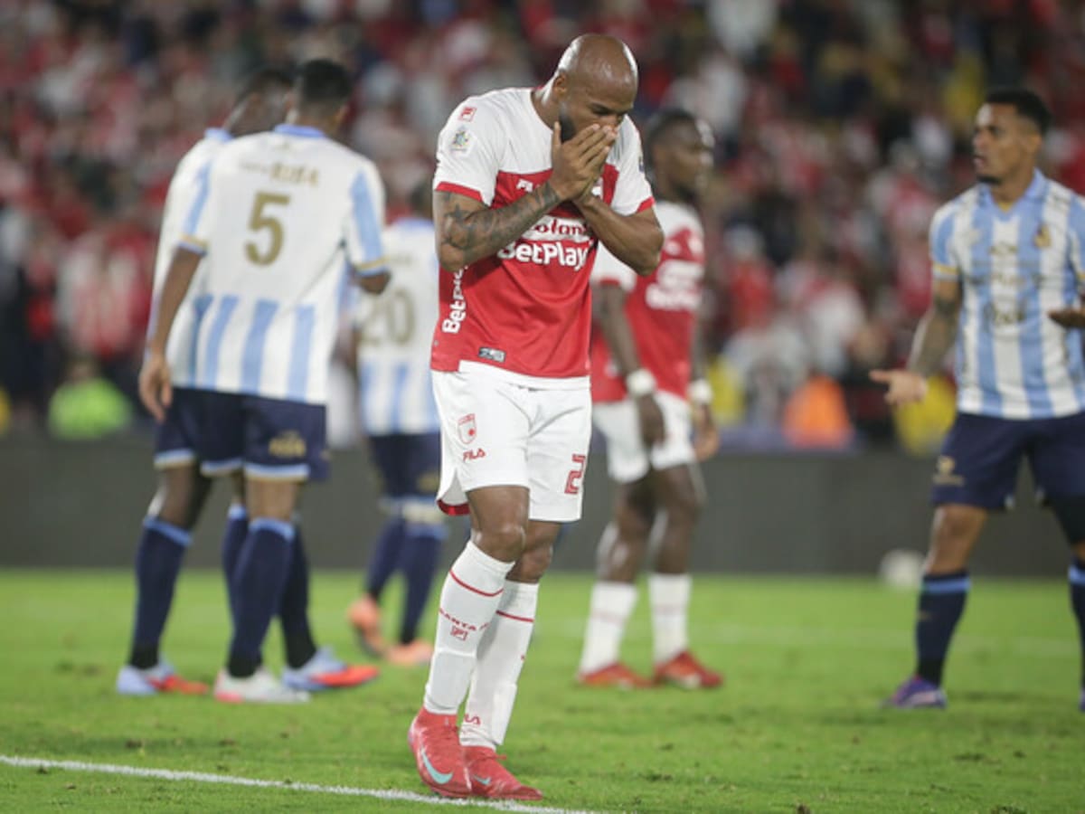 Deportes Tolima derrotó 2-1 a Independiente Santa Fe en El Campín y sigue líder del grupo B