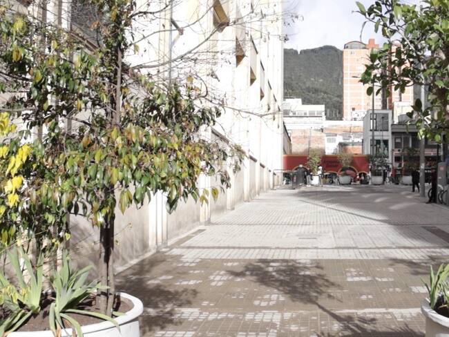 Malparqueados se toman inmediaciones del edificio Murillo Toro en el centro de Bogotá