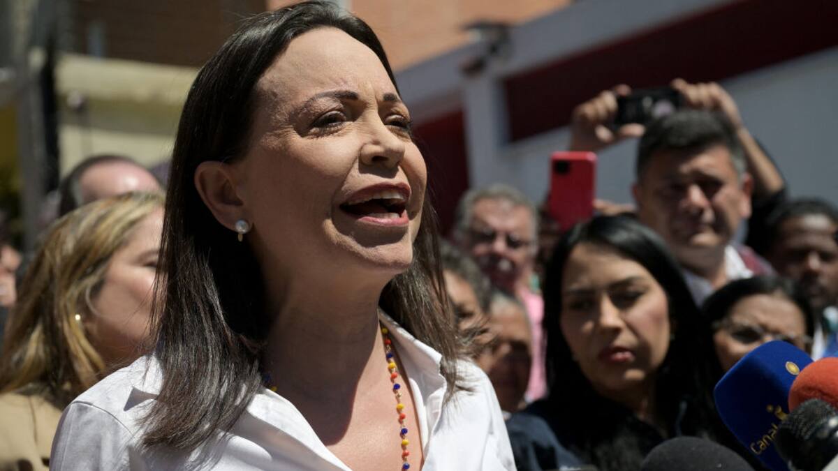 “Garantías, salvoconductos e incentivos”: oferta de Machado a Maduro para que renuncie