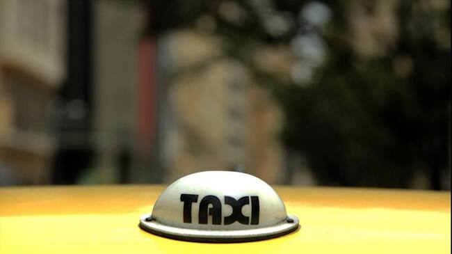 Mediante la Resolución 80403 de 2020, la Superintendencia de Industria y Comercio abrió investigación y formuló pliego de cargos contra Taxi Imperial S.A.S. Foto: Colprensa