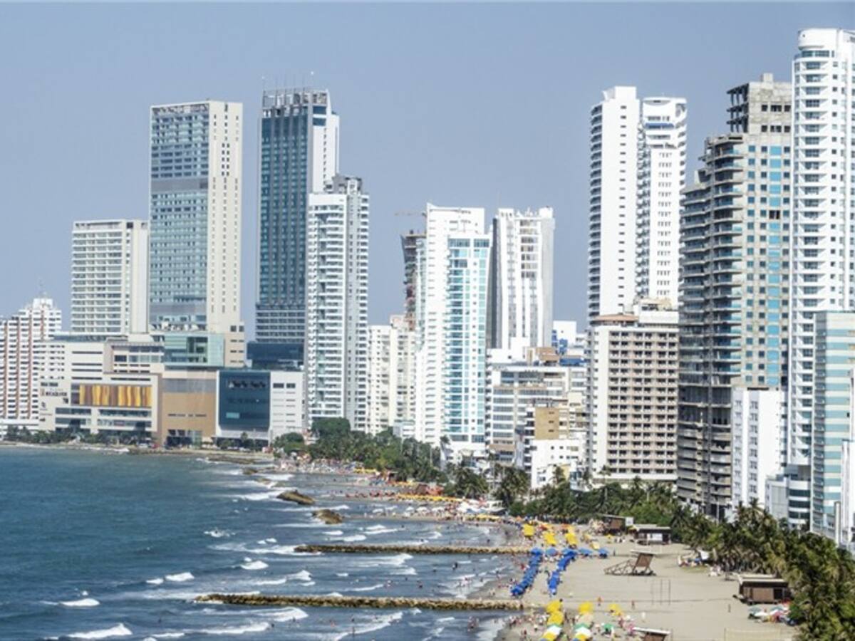 Varios edificios de la zona norte de Cartagena presentarían irregularidades