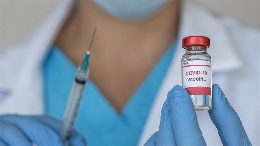 Este 18 de febrero empieza la vacunación contra el COVID-19 en Bogotá. Foto: Getty Images// Fotografía de stock.