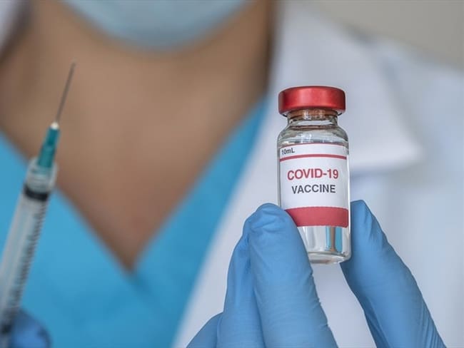 Este 18 de febrero empieza la vacunación contra el COVID-19 en Bogotá. Foto: Getty Images// Fotografía de stock.