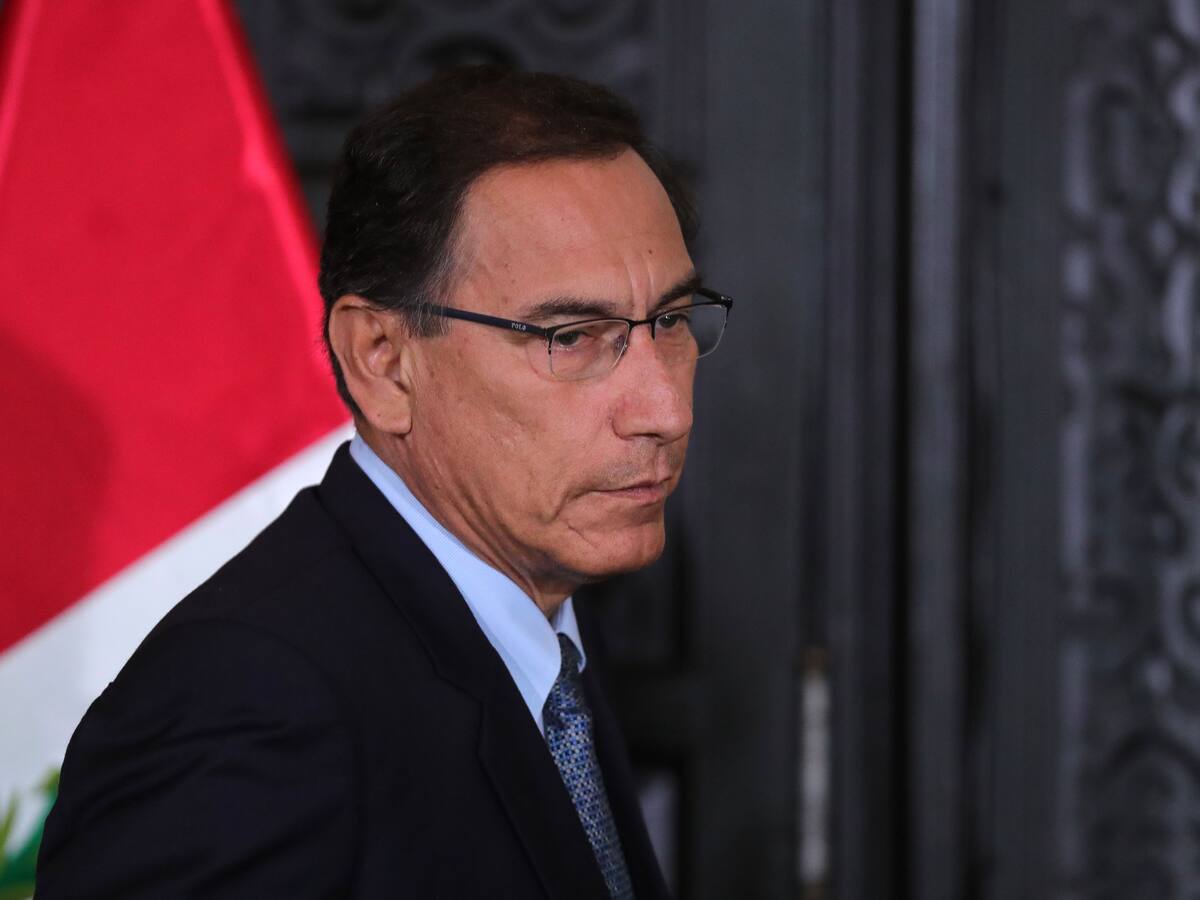 Fiscalía de Perú presenta una denuncia constitucional contra el exmandatario Vizcarra