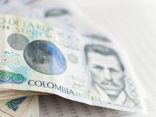 Hay que pensar en enajenaciones y un esfuerzo adicional de los colombianos: economista