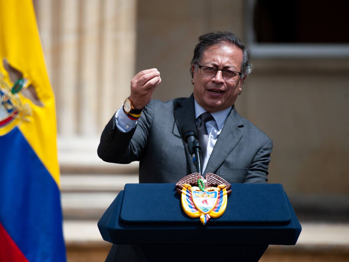 Gustavo Petro también usó el avión privado del ingeniero Pedro Contecha