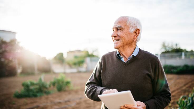 ¿Es un riego para la sociedad que cada vez haya menos personas jóvenes? Experto despejó dudas