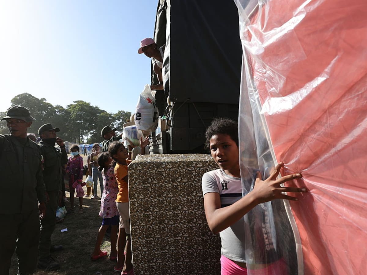 “Es realmente triste”: Voluntaria denuncia trabas para entrega de ayudas a damnificados en Venezuela