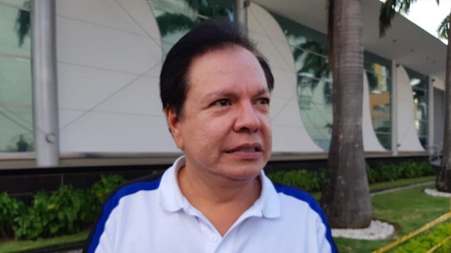 El ex congresista y candidato a la Alcaldía de Bucaramanga, realizó una denuncia penal contra hacker que estaría creando cuentas falsas en redes sociales en su nombre. Foto:La W.