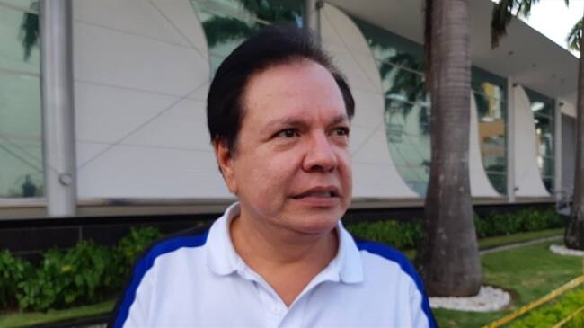 El ex congresista y candidato a la Alcaldía de Bucaramanga, realizó una denuncia penal contra hacker que estaría creando cuentas falsas en redes sociales en su nombre. Foto:La W.