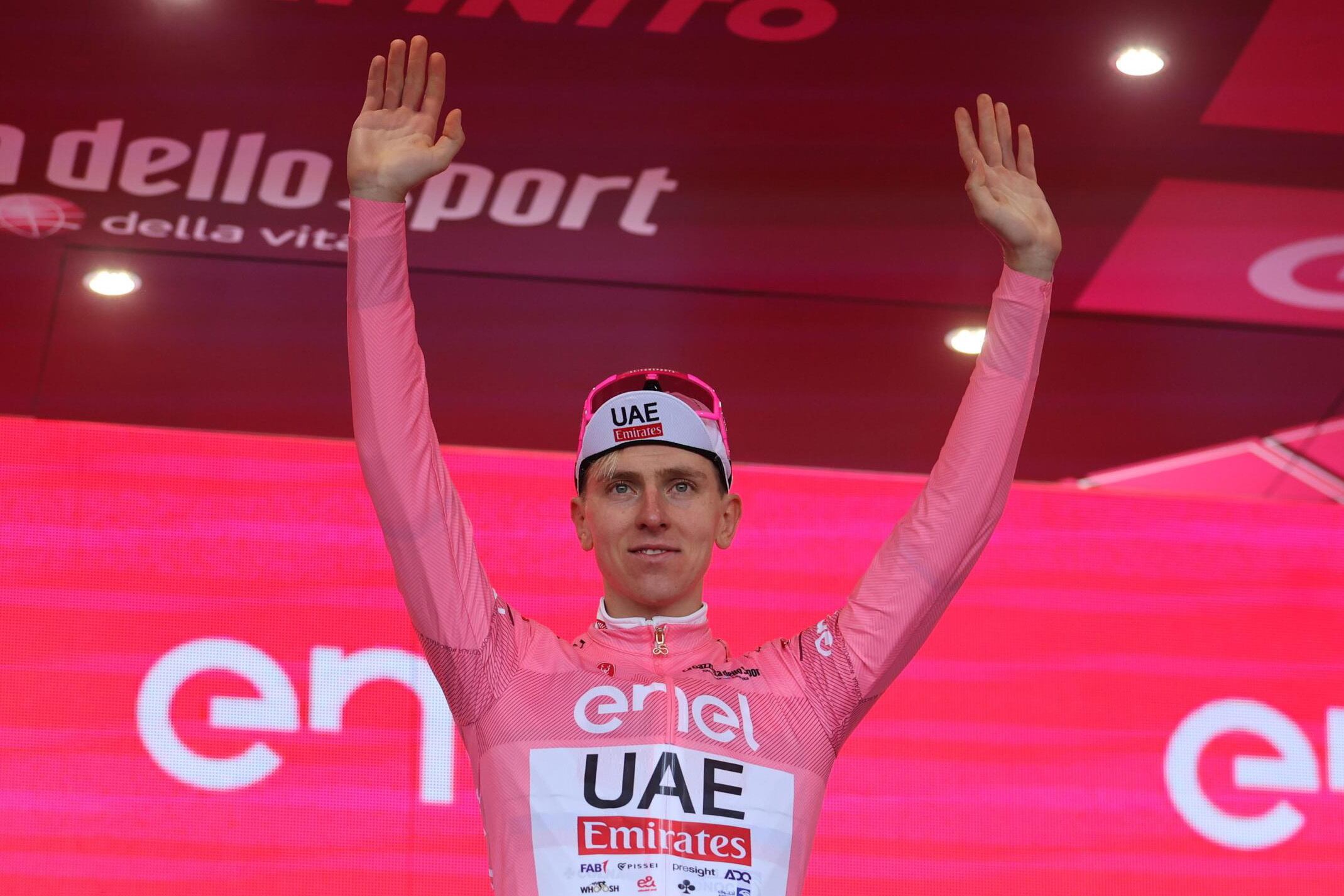 Tadej Pogačar, nuevo líder del Giro de Italia. Foto:  EFE/EPA/LUCA ZENNARO