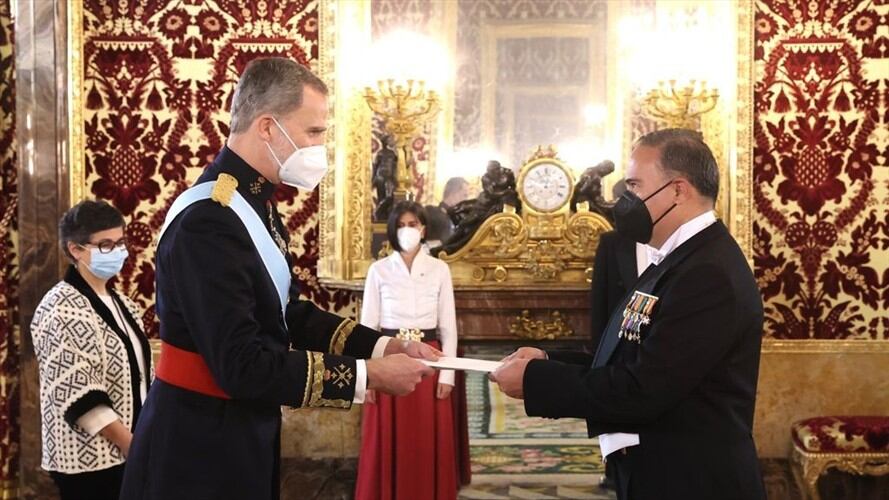 La ceremonia se realizó con todos los protocolos diplomáticos y de seguridad. . Foto: Cortesía Embajada de Colombia en España