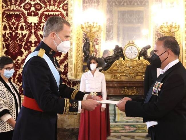 La ceremonia se realizó con todos los protocolos diplomáticos y de seguridad. . Foto: Cortesía Embajada de Colombia en España