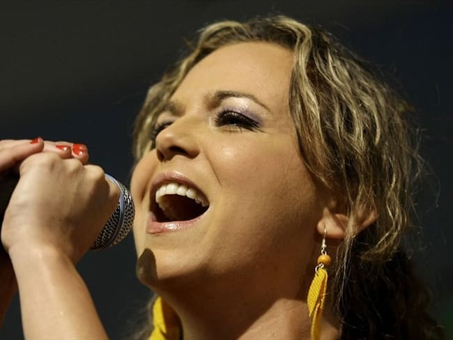 La reconocida actriz y cantante Carolina Sabino lanza nueva música