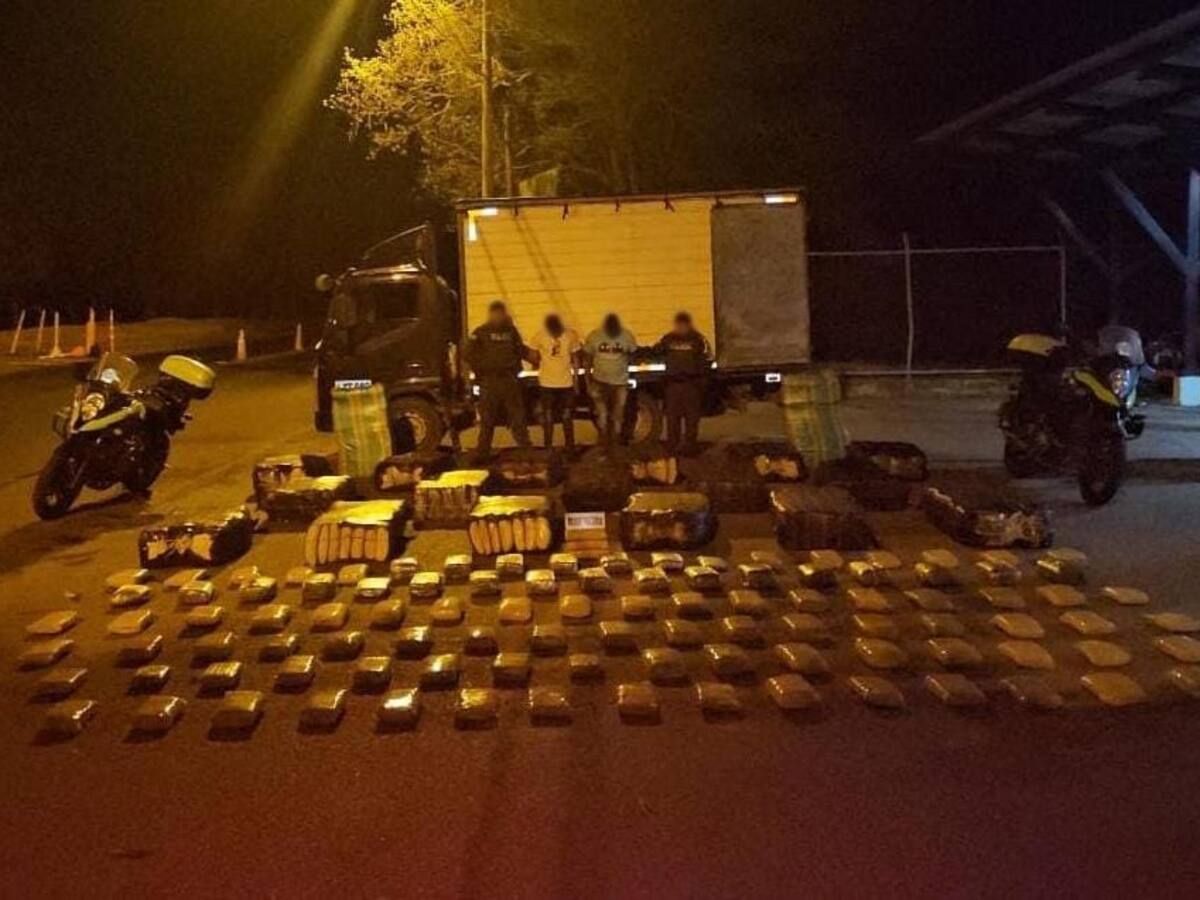 Policía de Córdoba incautó una tonelada de marihuana proveniente del Valle del Cauca