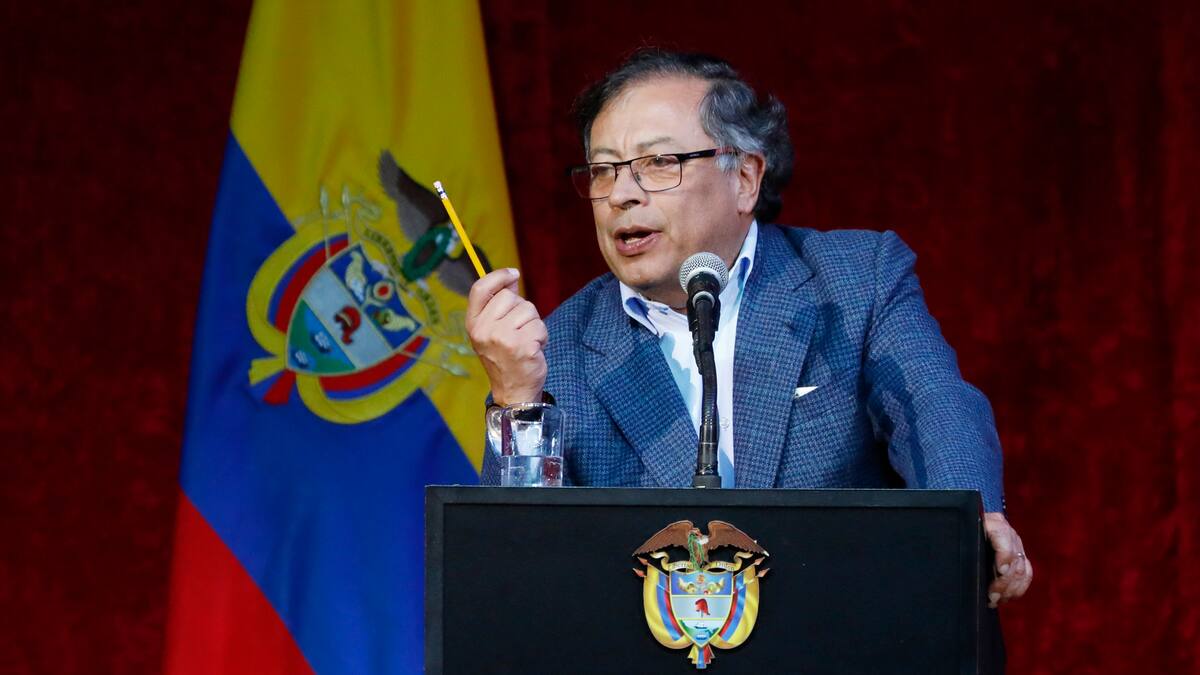 Petro propone desbloquear derechos de Venezuela en el FMI y destinarlos a inversión social