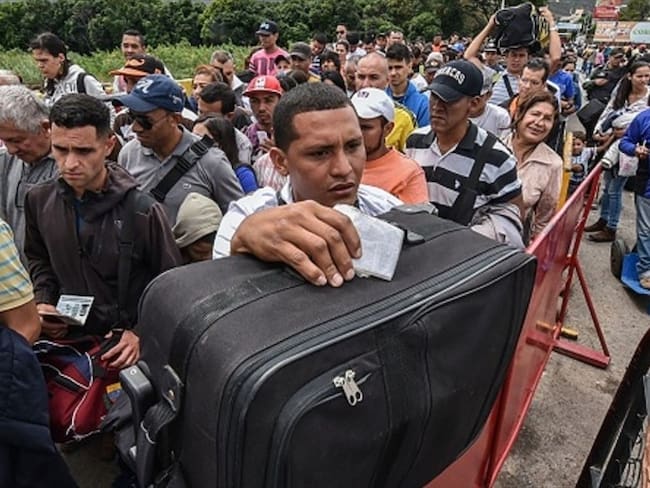 Experto prevé ‘avalancha’ de emigración venezolana en próximo semestre. Foto: Getty Images