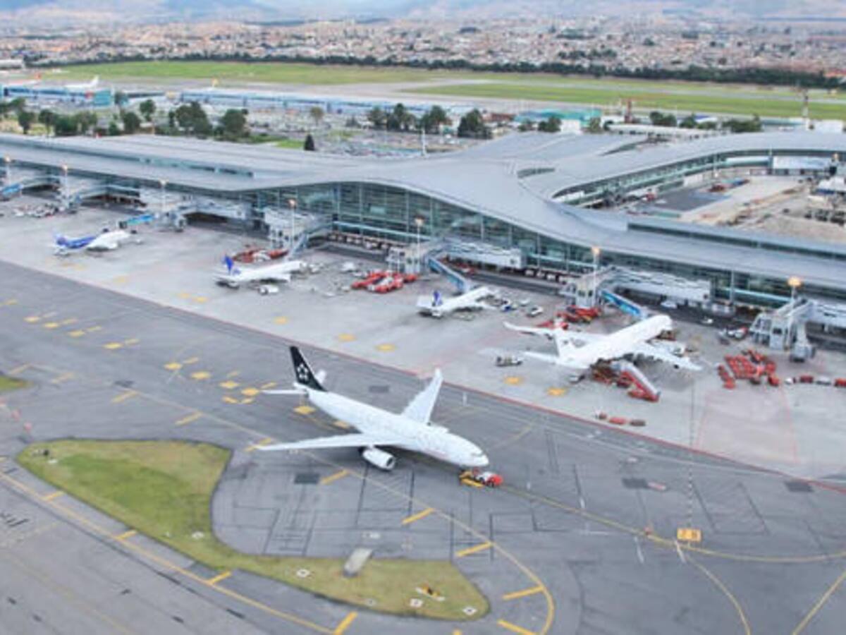 Aeronave de la Aerocivil se salió de la pista al momento de aterrizar en Cupica, Chocó