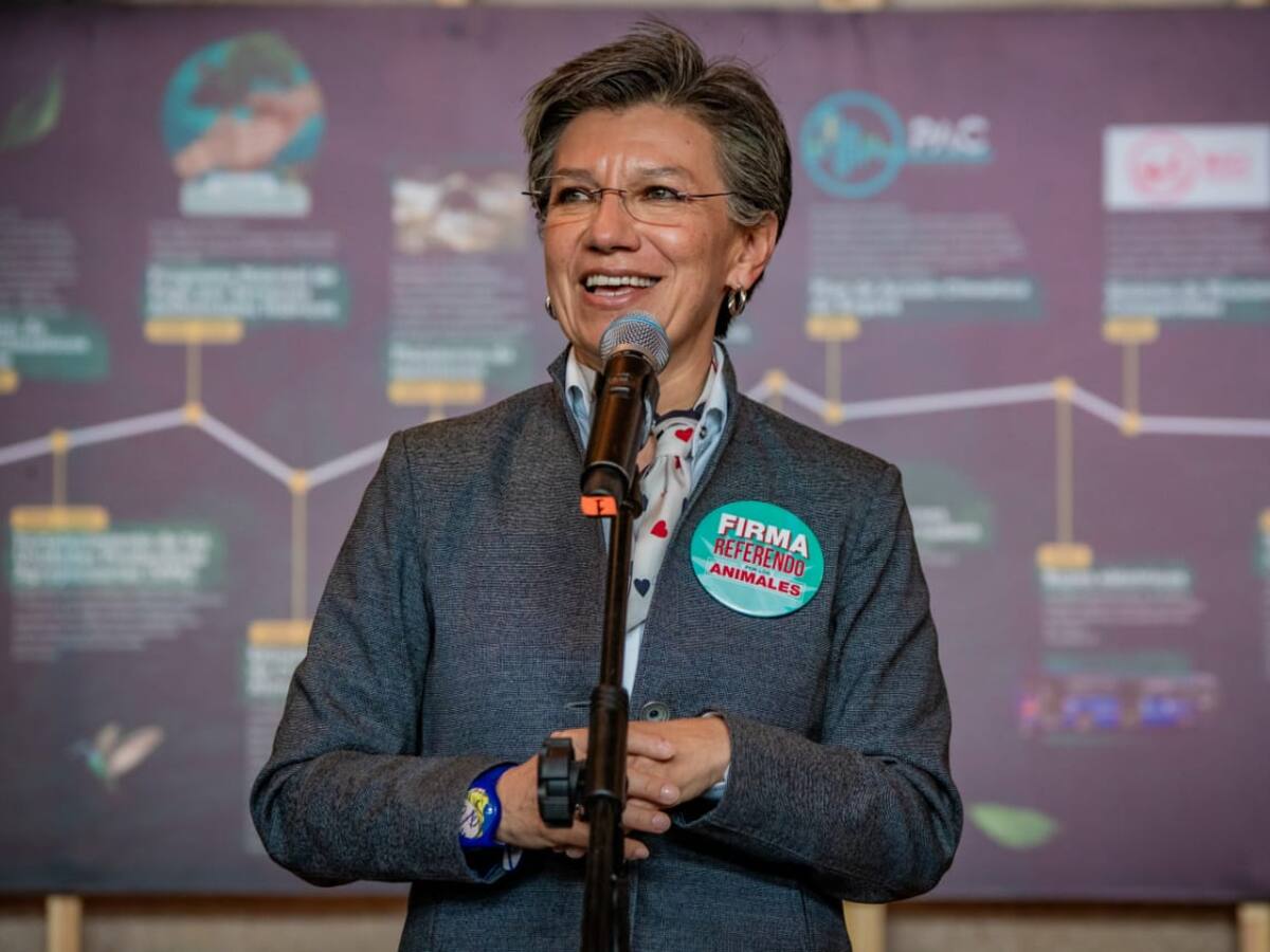 Alcaldesa de Bogotá, Claudia López, defendió proyecto del ‘Policía Local’ en el Congreso
