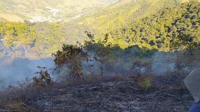Foto: “Los invitamos a evitar las quemas”: Bomberos de Cisneros