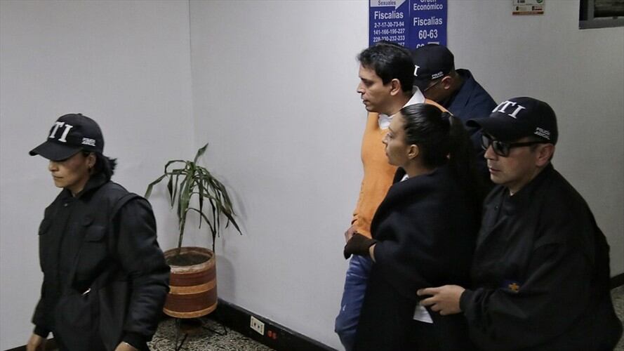 Cuando Carlos Bermeo recibió el dinero, se encontró con su pareja en el baño del hotel JW Marriot y le entregó los 40.000 dólares. Foto: Colprensa