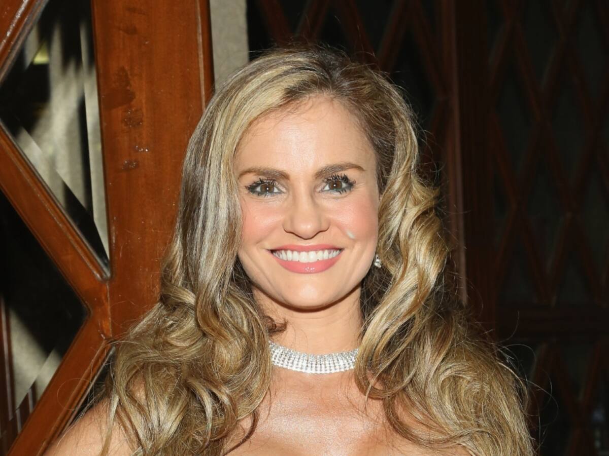 Manejo lencería y fetiches: Aura Cristina Geithner sobre su OnlyFans