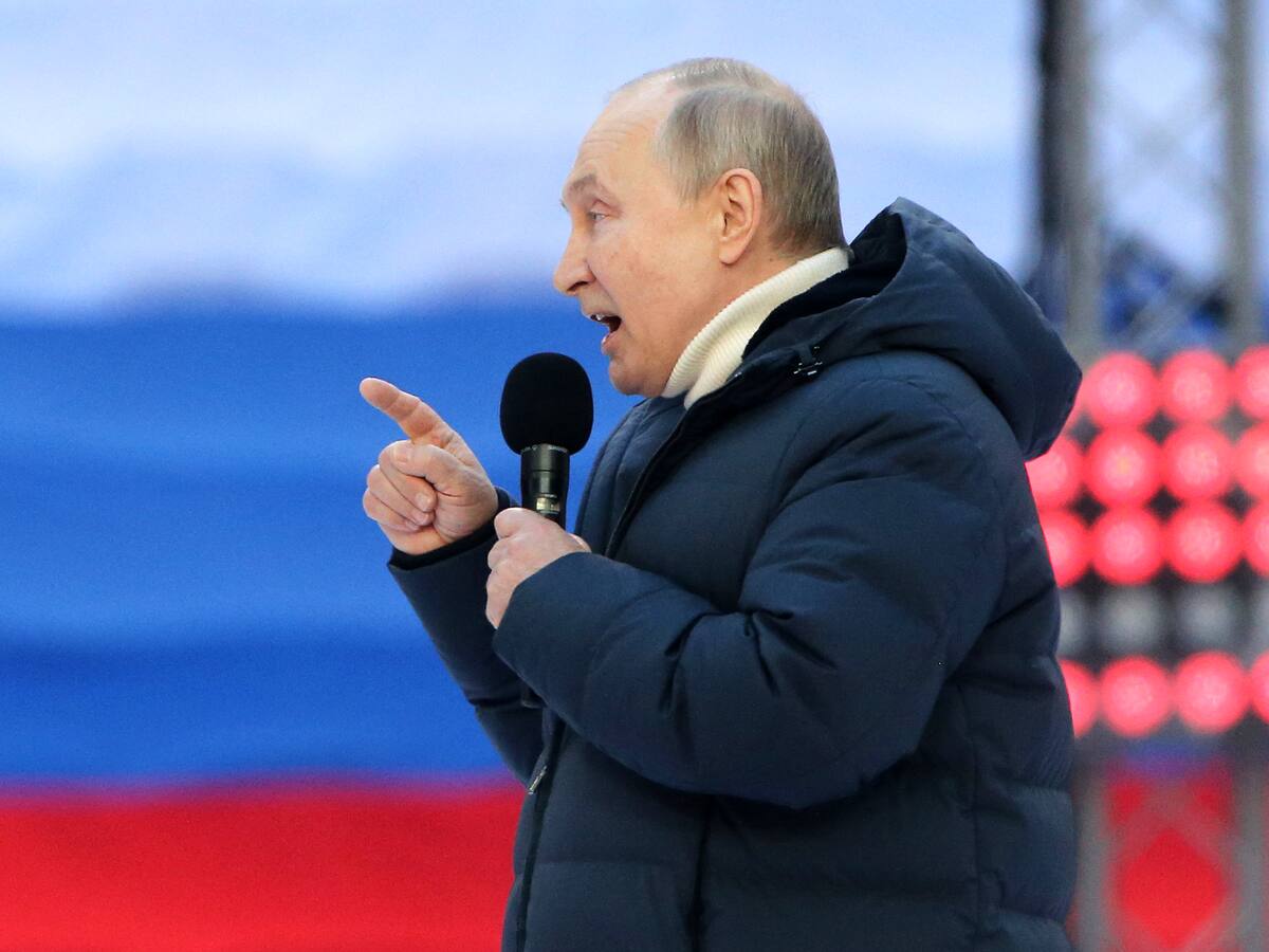 Kremlin niega estar violando el derecho internacional con bombas de fósforo en Ucrania