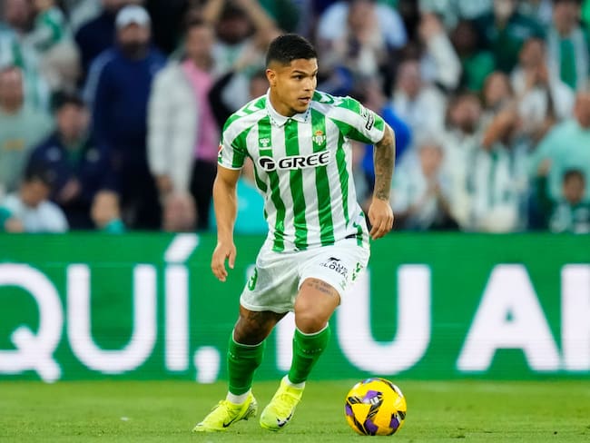'Cucho' Hernández con el Real Betis. Foto: Getty Images.