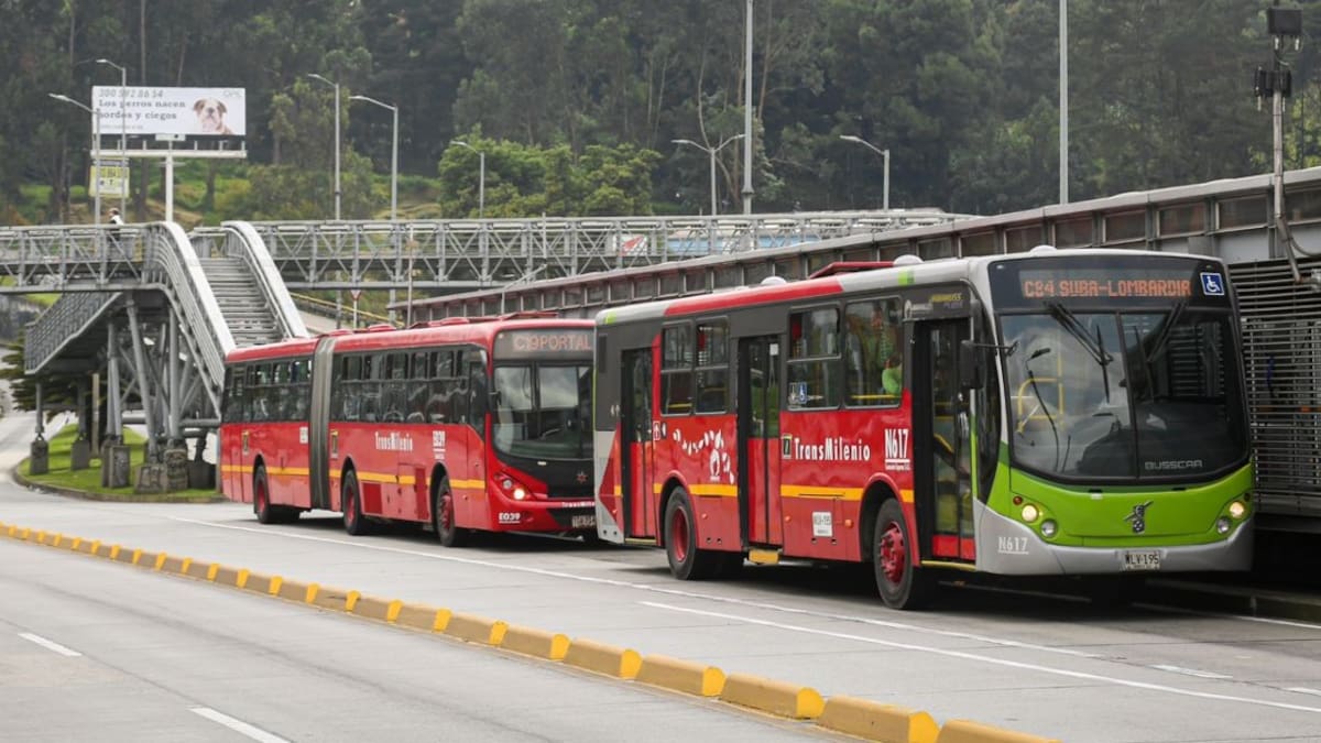 Peatón fallece tras caer desde el puente 21 Ángeles en Bogotá