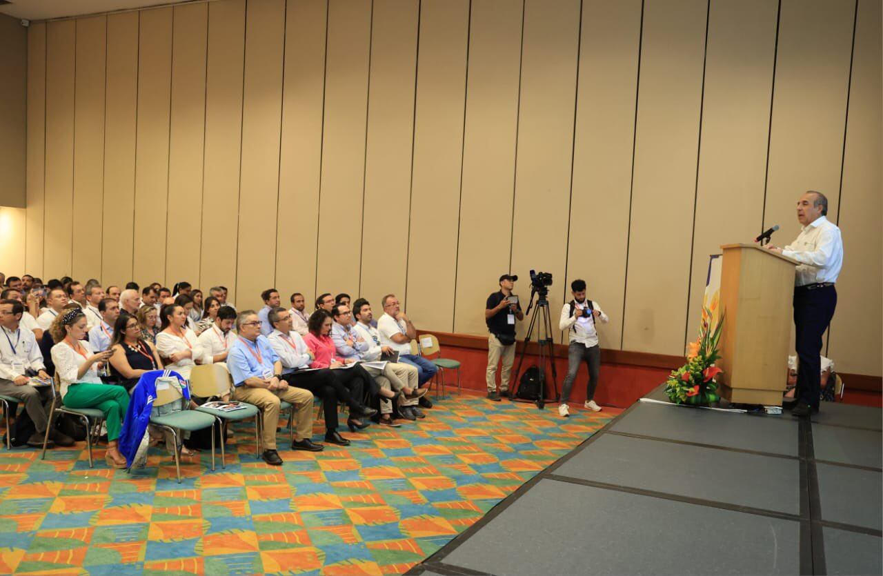 Foro en Santa Marta | Foto: MinTransporte