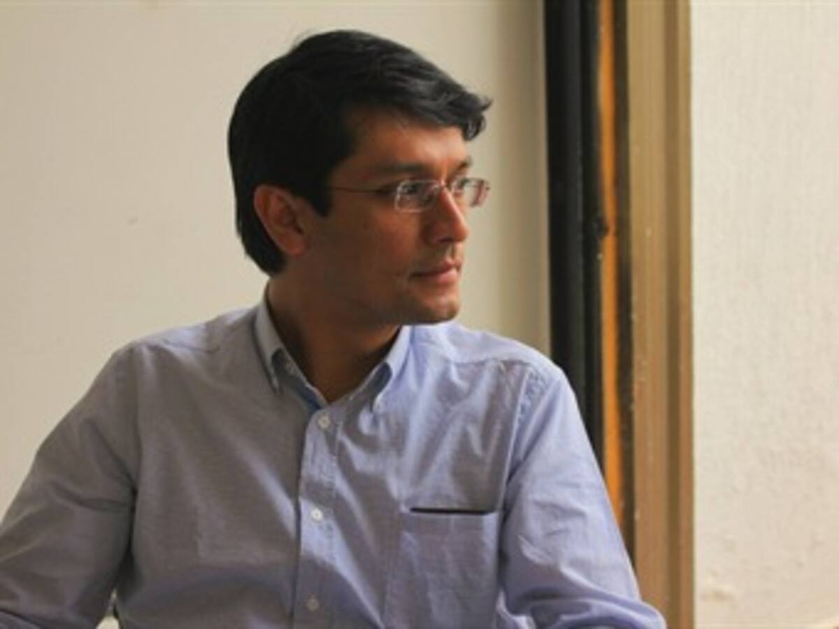 ‘Es un alivio diferenciarnos del sector de Jaime Dussán’: senador Romero