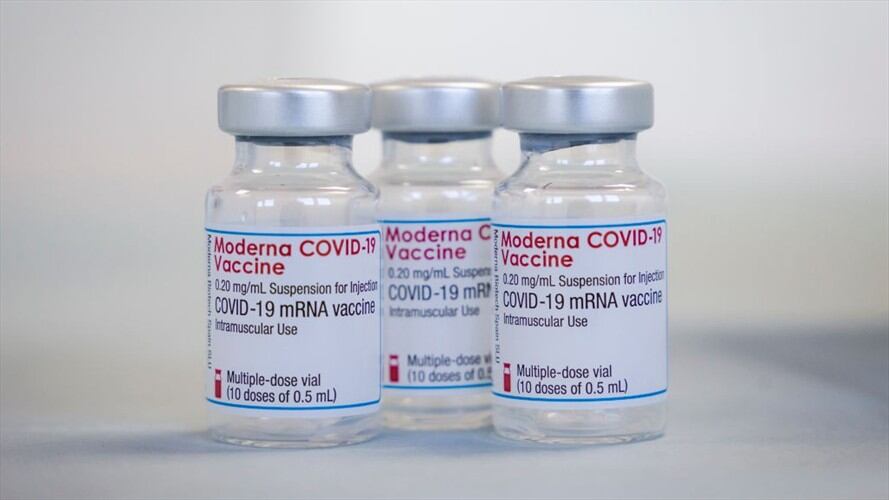 La próxima semana llegarán a Colombia 1,2 millones de vacunas de Moderna. Foto: Getty Images