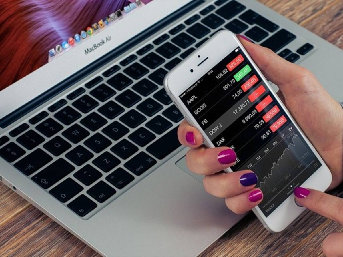 ¿Es más seguro comprar online que en canales presenciales?