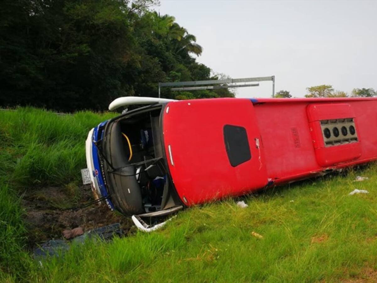 Accidente de tránsito en el sector de Caño Alegre en Puerto Boyacá deja 11 heridos