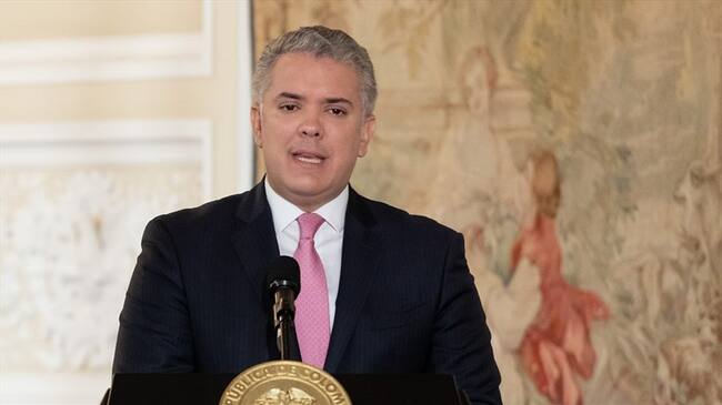 El presidente Iván Duque advirtió que se necesita un ágil reclutamiento ante el retiro de uniformados por cuenta de decisiones judiciales. Foto: Colprensa / EXTERNOS