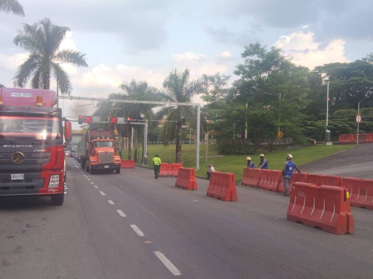 Se reabre el paso vehicular en la vía Bogotá – Villavicencio