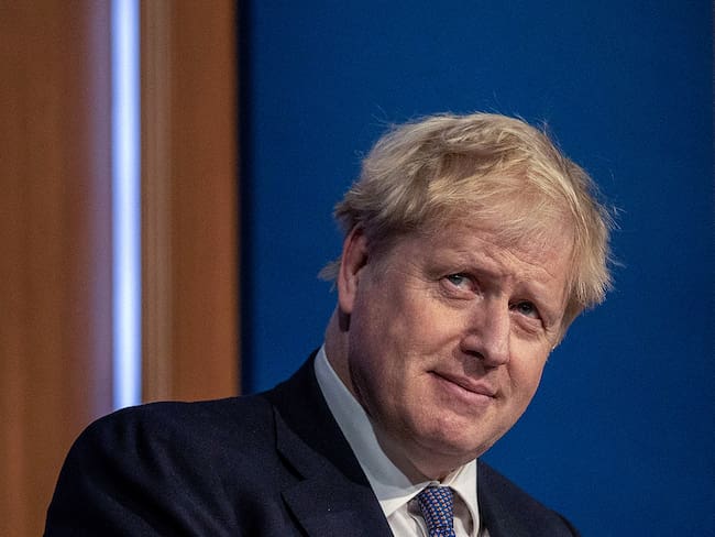 Boris Johnson se enfrenta a un escándalo por una fiesta en pleno confinamiento