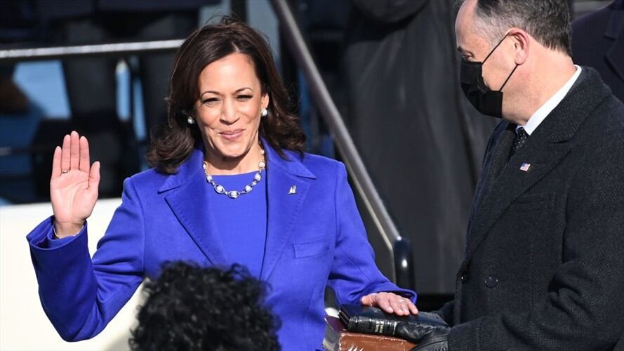 Kamala Harris se convierte en la primera vicepresidenta de origen afro y asiático. Foto: Getty Images