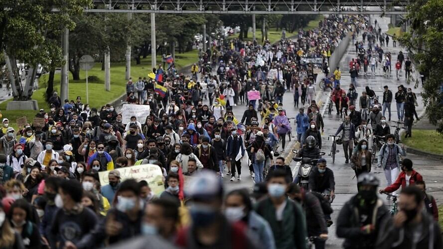 Protestas en municipios cercanos a Bogotá. Foto: Colprensa