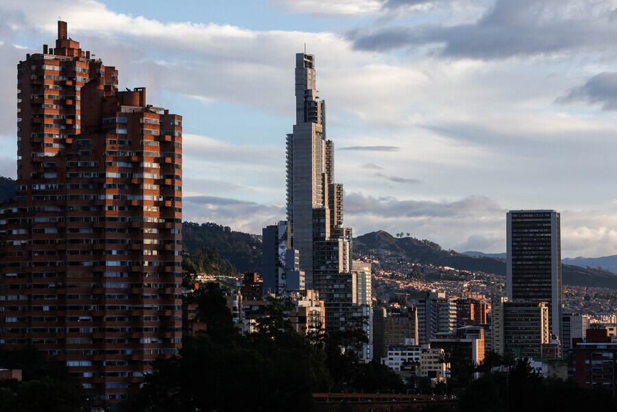 A la venta el edificio más alto de Colombia, la Torre Sur del BD Bacatá. Foto: Colprensa
