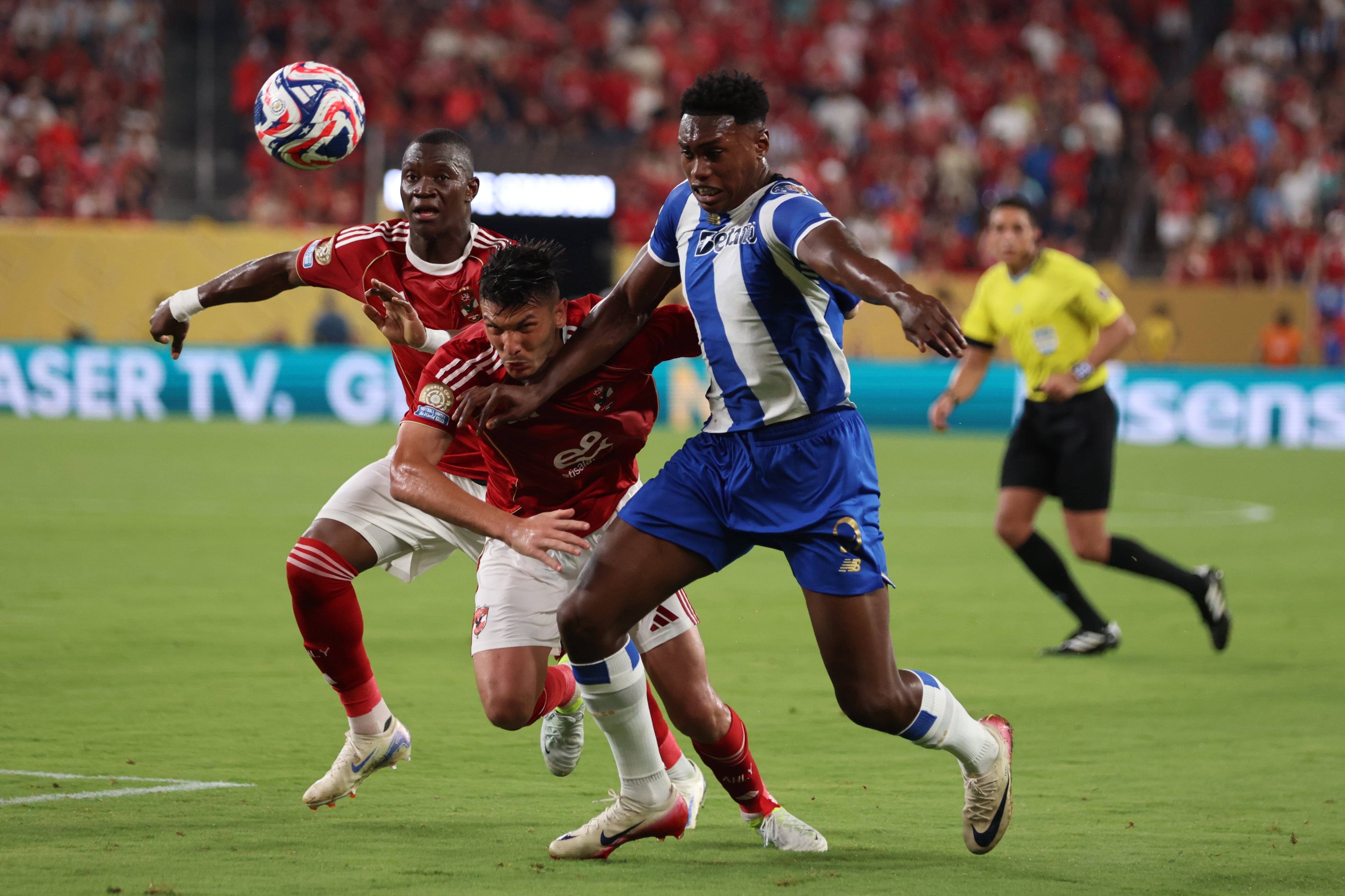 Porto y Al Ahly empataron y quedaron eliminados del Mundial de Clubes. Foto: EFE/EPA/JUSTIN LANE
