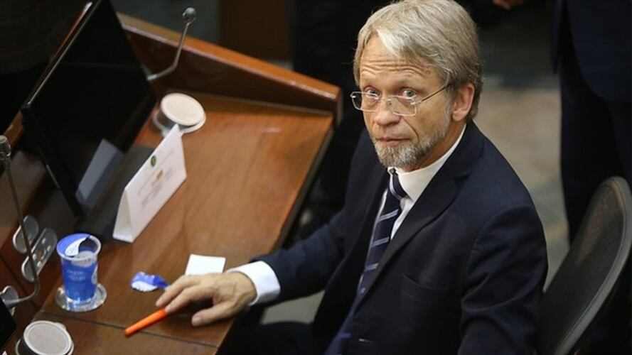 Mockus pide aplazar la votación de la ley que busca modernizar el sector TIC. Foto: Colprensa