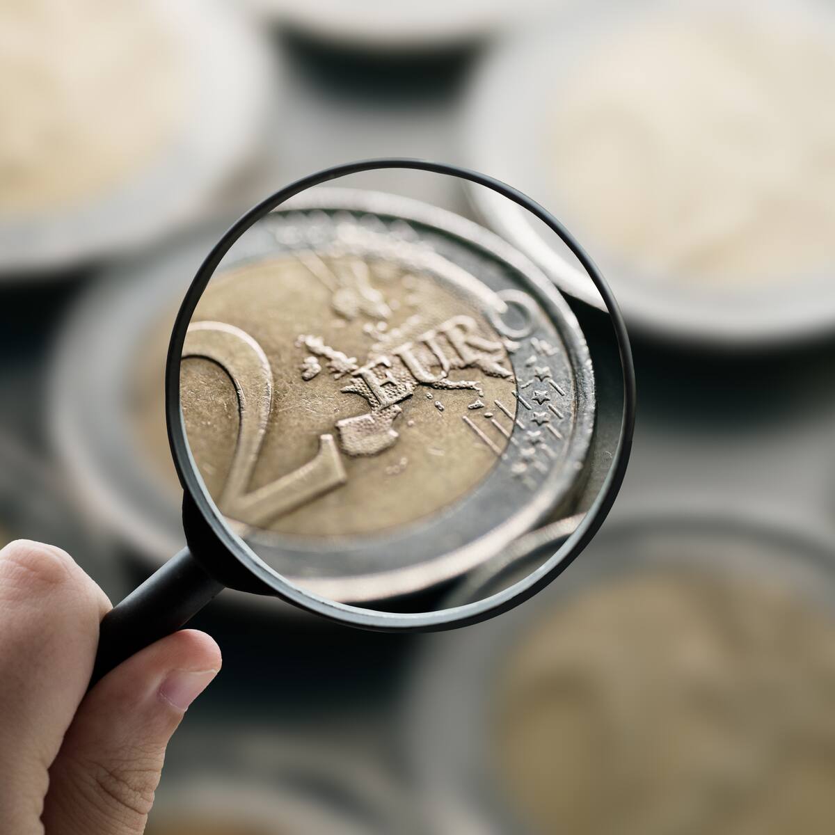 Precio del euro empieza a descender tras registrar el valor más alto en los últimos 11 mes
