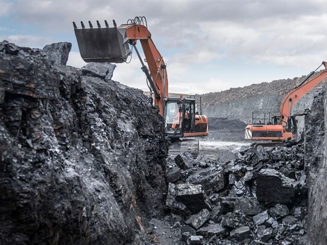 A la fecha de la renuncia de Prodeco a dos de sus títulos mineros existían obligaciones incumplidas en temas ambientales y de regalías. Foto: Getty Images / MONTY RAKUSEN