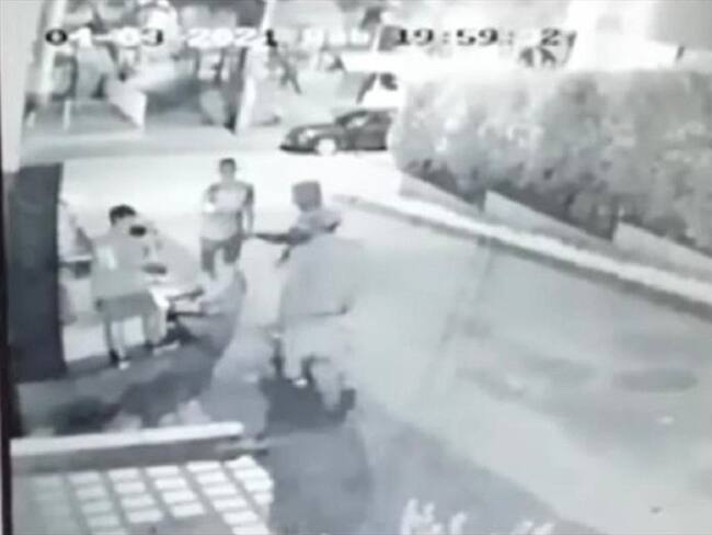 El hecho se registró a las 8:00 de la noche en la manzana 39 del barrio Corales. Foto: Cristina Álvarez