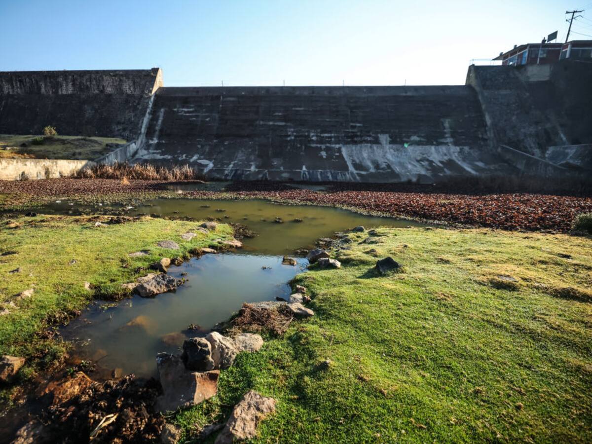 Se recupera sistema Cutzamala, principal fuente de agua potable del centro de México
