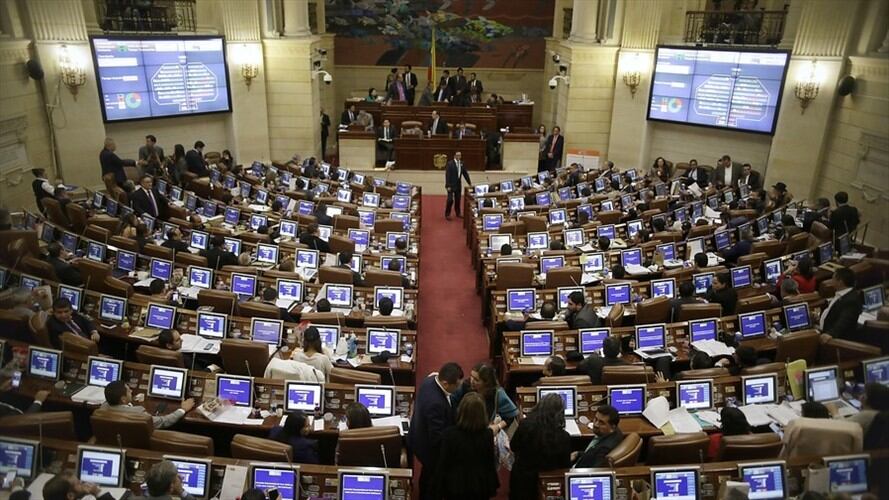 Un grupo de congresistas de Cambio Radical, en Partido Liberal y el Partido de la U anunció una alianza para impulsar un ambicioso paquete de proyectos de ley. Foto: Colprensa