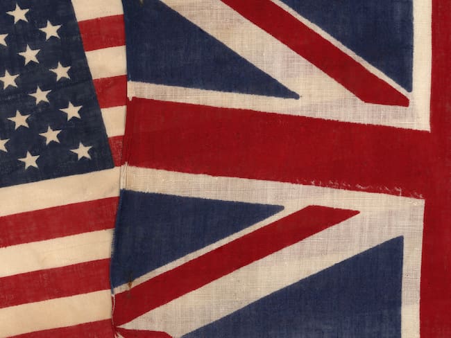 Banderas de Estados Unidos y Reino Unido imagen de referencia. Foto: Getty Images.